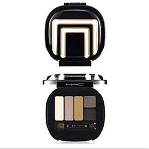 ✨Host pick ✨ Mac eyeshadow pallete